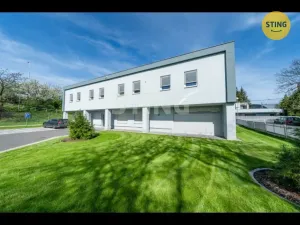 Pronájem garážového stání, Ostrava, Starobělská, 14 m2