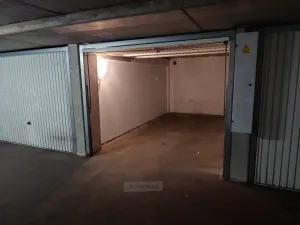 Pronájem garáže, České Budějovice - České Budějovice 2, Krčínova, 17 m2