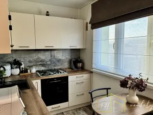 Prodej bytu 3+1, Teplice - Řetenice, Duchcovská, 75 m2