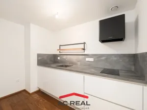 Prodej bytu 2+1, Vrchlabí - Hořejší Vrchlabí, Horská, 59 m2