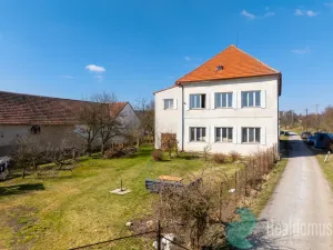 Prodej rodinného domu, Kaplice - Rozpoutí, 330 m2