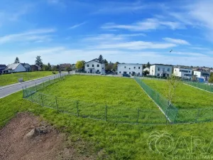 Prodej pozemku pro bydlení, Praha, Pivoňská, 694 m2