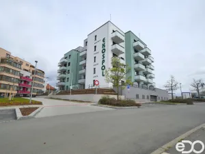 Pronájem bytu 2+kk, Praha, Strančická, 49 m2