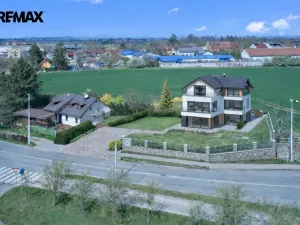 Prodej pozemku pro bydlení, Hradec Králové, Pardubická, 550 m2