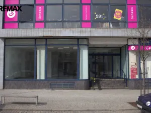 Pronájem obchodního prostoru, Třebíč - Vnitřní Město, Karlovo nám., 325 m2