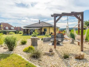 Prodej rodinného domu, Rožmitál pod Třemšínem - Zalány, 180 m2