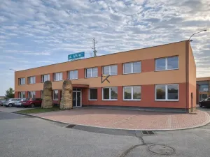 Pronájem kanceláře, Praha - Hostivař, V Chotejně, 407 m2