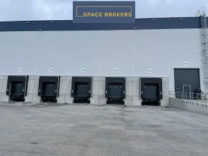 Pronájem skladu, Brno, 7800 m2