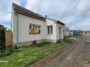 Prodej rodinného domu, Cholina, 110 m2