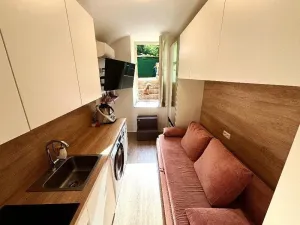 Pronájem bytu 1+kk, Praha - Holešovice, Šimáčkova, 17 m2