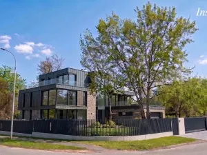 Prodej pozemku pro bydlení, Praha, Šlechtitelská, 924 m2