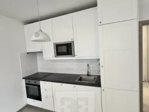 Pronájem bytu 1+kk, Praha - Stodůlky, Toufarova, 33 m2