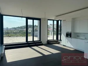 Pronájem bytu 3+kk, Praha - Smíchov, Grafická, 111 m2