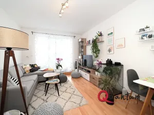 Pronájem bytu 2+kk, Praha - Řeporyje, Dělená, 56 m2