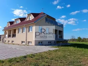 Prodej bytu 2+kk, Hevlín, 67 m2