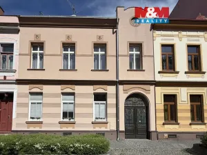 Prodej bytu 4+1, Pardubice - Zelené Předměstí, Hronovická, 140 m2