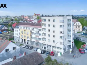 Prodej bytu 2+kk, Hradec Králové - Kukleny, Pardubická, 51 m2