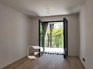 Prodej bytu 1+kk, Praha, Mezitraťová, 32 m2