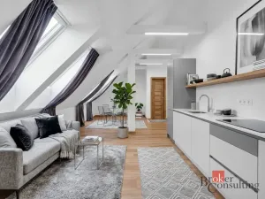 Prodej bytu 1+kk, Valtice, P. Bezruče, 49 m2