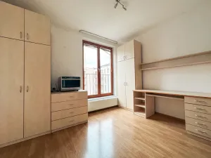 Pronájem bytu 1+kk, Praha - Žižkov, Lukášova, 27 m2