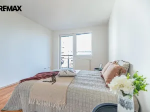 Prodej bytu 2+kk, Praha - Černý Most, Ocelkova, 56 m2