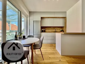 Pronájem bytu 2+kk, Praha - Libeň, U Balabenky, 53 m2