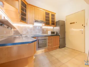 Pronájem bytu 2+1, Praha - Žižkov, Sudoměřská, 46 m2