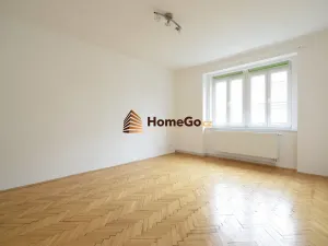 Pronájem bytu 2+1, Praha - Nusle, U gymnázia, 57 m2