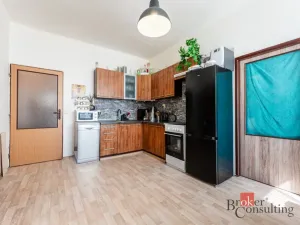 Prodej bytu 2+1, Ostrava - Mariánské Hory, Korunní, 77 m2