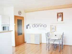 Pronájem bytu 1+1, Praha, U staré plynárny, 47 m2