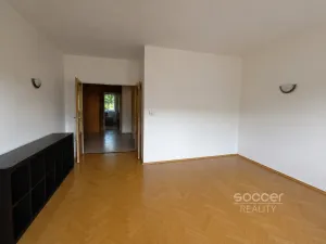 Pronájem bytu 3+1, Praha - Smíchov, Na Hřebenkách, 88 m2