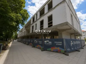 Pronájem obchodního prostoru, Kroměříž, Slovanské náměstí, 350 m2