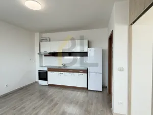 Pronájem bytu 2+kk, Mutěnice, Na Ovčírnách, 40 m2