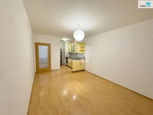 Pronájem bytu 2+kk, Praha - Řepy, Zrzavého, 56 m2