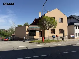 Prodej rodinného domu, Třebíč - Stařečka, Sucheniova, 200 m2
