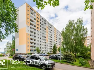 Pronájem bytu 3+1, Liberec, Dobiášova, 75 m2