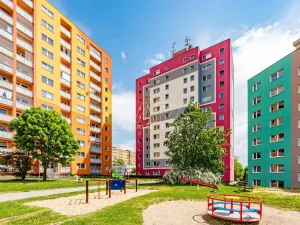 Prodej bytu 3+1, Česká Lípa, Na Jílech, 74 m2