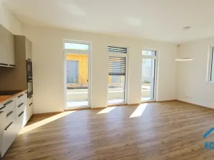 Pronájem kanceláře, Herink, U Kovárny, 55 m2