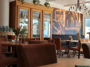 Pronájem restaurace, Praha, 150 m2