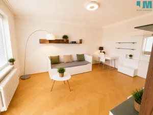 Pronájem bytu 2+1, Třebíč, Demlova, 48 m2