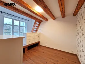 Pronájem bytu 1+1, Praha - Nusle, Křesomyslova, 38 m2