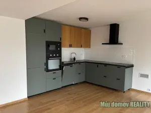 Pronájem rodinného domu, Praha - Klánovice, Smidarská, 120 m2