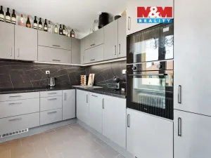 Prodej bytu 2+kk, Mělník, nám. Gen. Swierczewského, 52 m2