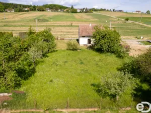 Prodej pozemku pro bydlení, Lešany - Břežany, 1147 m2