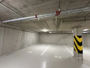Pronájem garážového stání, Praha - Černý Most, Arnošta Valenty, 14 m2