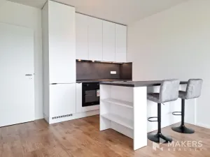 Pronájem bytu 2+kk, Praha - Vysočany, Pod Harfou, 45 m2