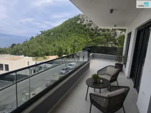 Prodej komerční nemovitosti, Makarska, Ulica Mate Vladića, Chorvatsko, 71 m2
