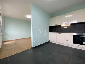 Prodej bytu 3+1, Praha - Střížkov, Rumburská, 55 m2