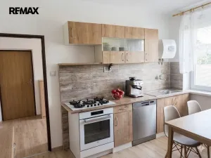 Prodej bytu 4+kk, Karlovy Vary - Rybáře, Rohová, 87 m2