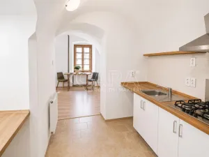 Pronájem bytu 1+kk, Pelhřimov, Solní, 37 m2